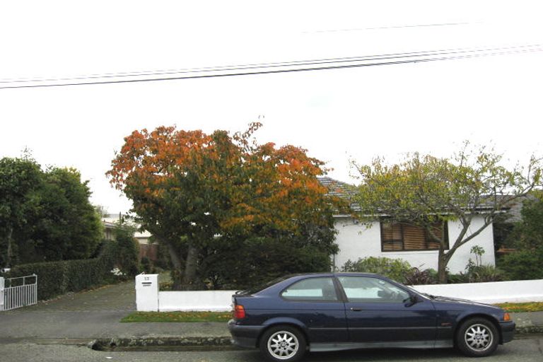 Photo of property in 13 Grassmere Street, Papanui, Christchurch, 8052