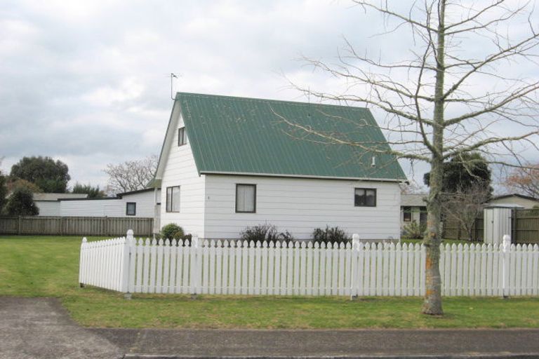 Photo of property in 8 Endeavour Close, Whitianga, 3510