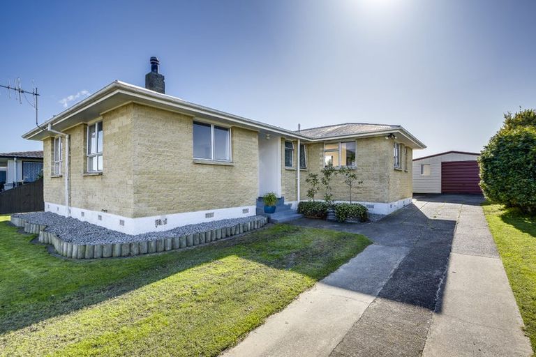 Photo of property in 8 Lyttelton Crescent, Tamatea, Napier, 4112