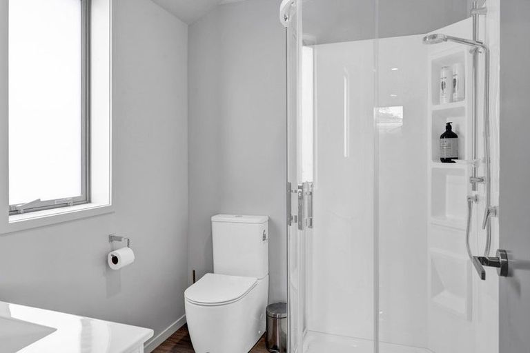 Photo of property in 10a Fairbank Avenue, Stratford, 4332