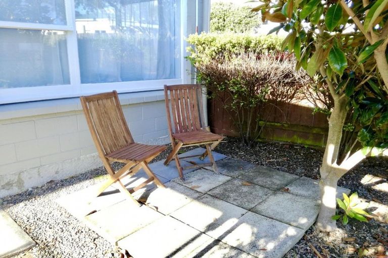 Photo of property in 12/16 Queens Parade, Devonport, Auckland, 0624