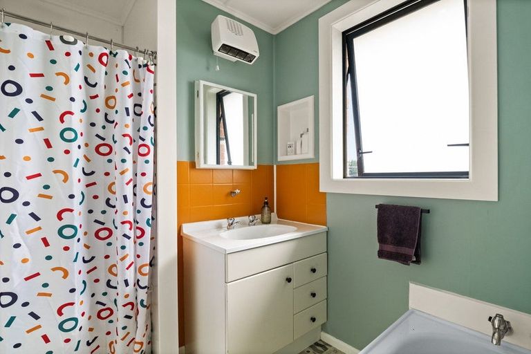 Photo of property in 126 Martin Road, Fairfield, Dunedin, 9018