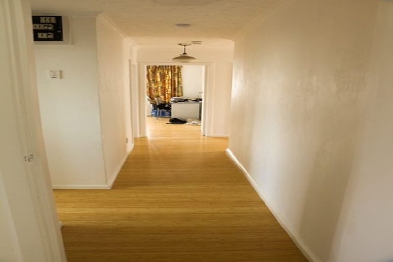 Photo of property in 9 Colina Street, Avonhead, Christchurch, 8042