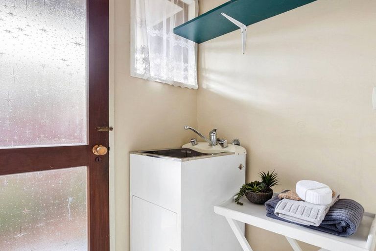 Photo of property in 1/78 Solomon Avenue, Redwood, Christchurch, 8051