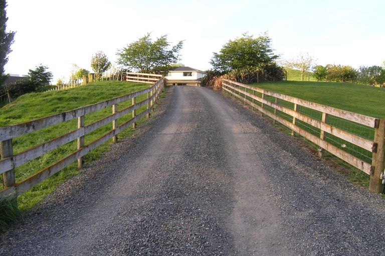 Photo of property in 215 Somerville Road, Tapapa, Tirau, 3485