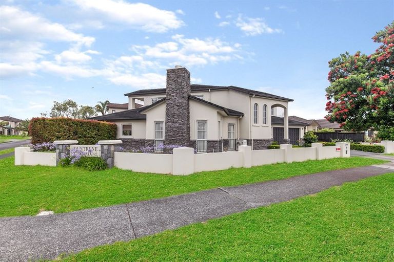 Photo of property in 1 Duntrune Road, Flat Bush, Auckland, 2016