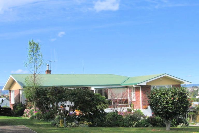 Photo of property in 14 Regent Street, Brookfield, Tauranga, 3110