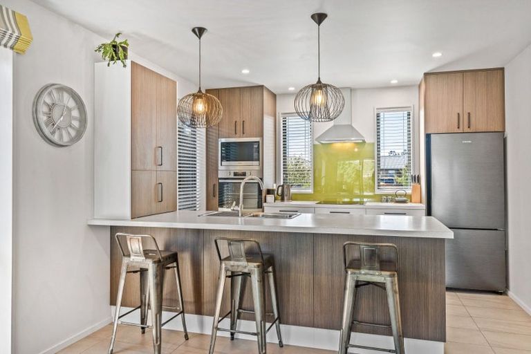 Photo of property in 16 Hungerford Drive, Rolleston, 7615