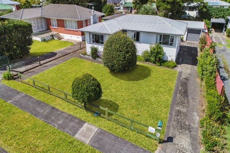 Photo of property in 20 Tawa Crescent, Manurewa, Auckland, 2102