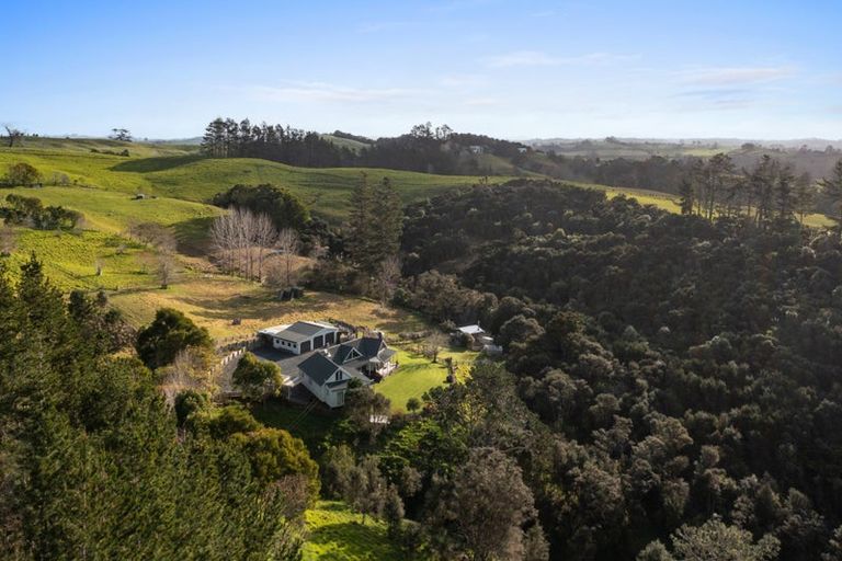 Photo of property in 102 Williamson Road, Wellsford, 0973