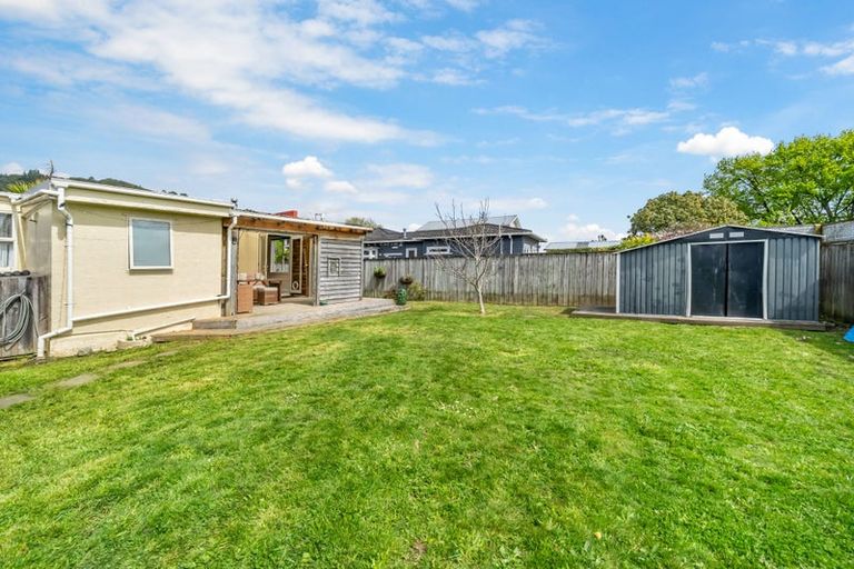 Photo of property in 50 Seddon Street, Wallaceville, Upper Hutt, 5018