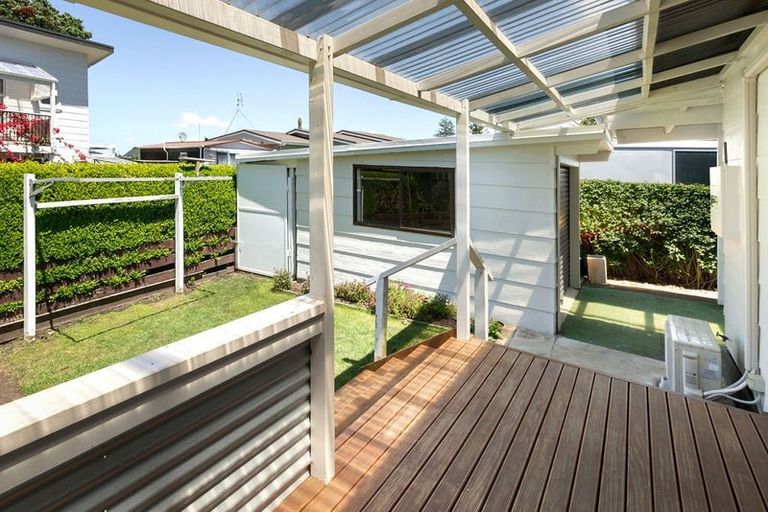 Photo of property in 4a Roretana Drive, Athenree, Katikati, 3177