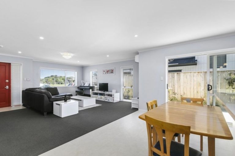 Photo of property in 6 Lime Grove, Maungaraki, Lower Hutt, 5010