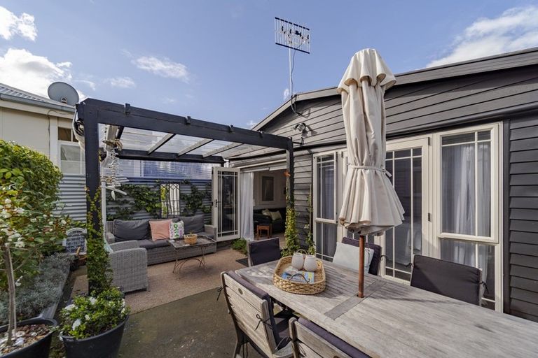 Photo of property in 192 Wellesley Road, Napier South, Napier, 4110