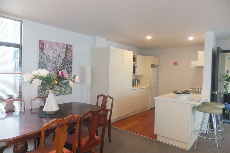 Photo of property in 3/69 Carlton Mill Road, Merivale, Christchurch, 8014