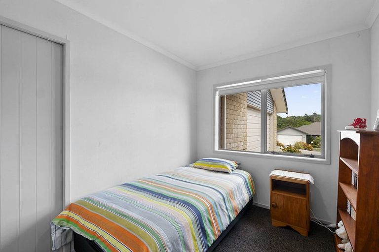 Photo of property in 27 Redwood Crescent, Hurdon, New Plymouth, 4310