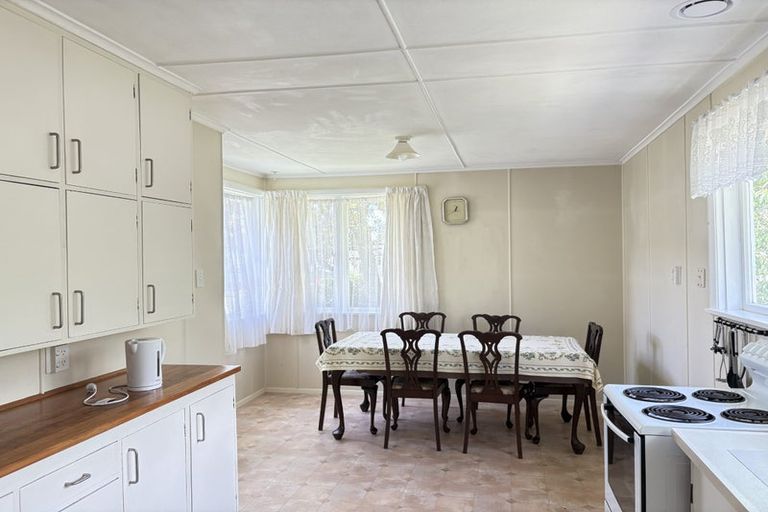 Photo of property in 91 Gibbons Street, Ebdentown, Upper Hutt, 5018