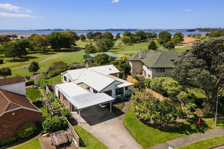 Photo of property in 59 Links View Drive, Omokoroa, 3114