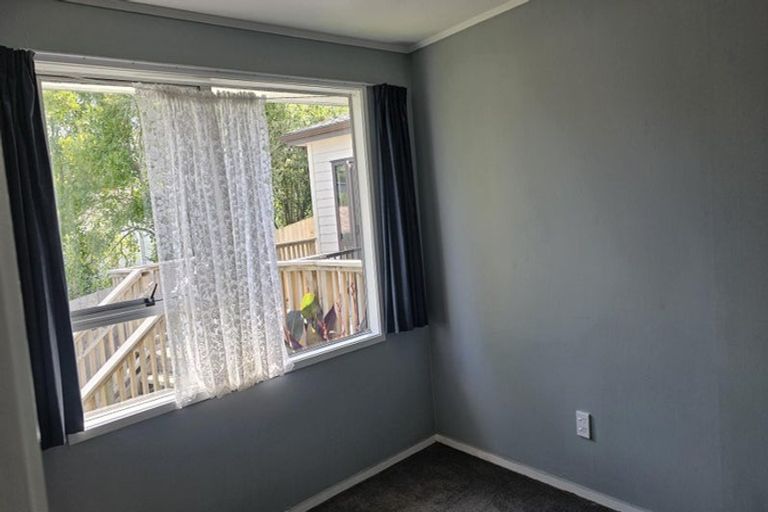 Photo of property in 30 Bellringer Road, Massey, Auckland, 0614