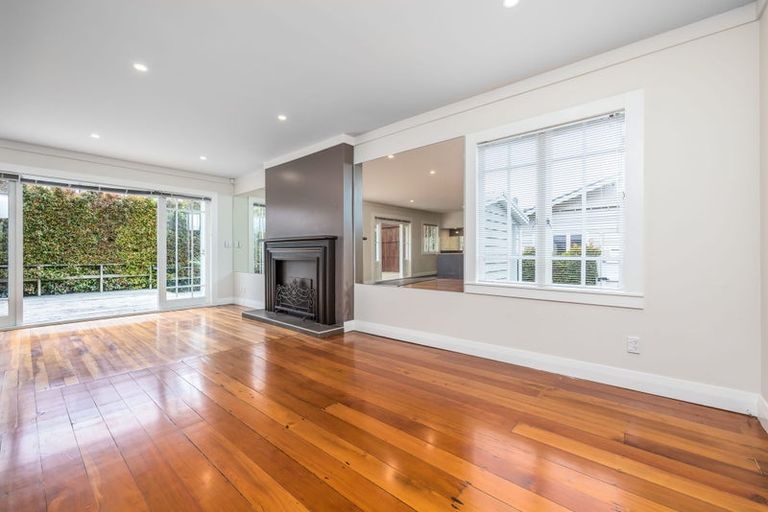 Photo of property in 25a Grand View Road, Remuera, Auckland, 1050