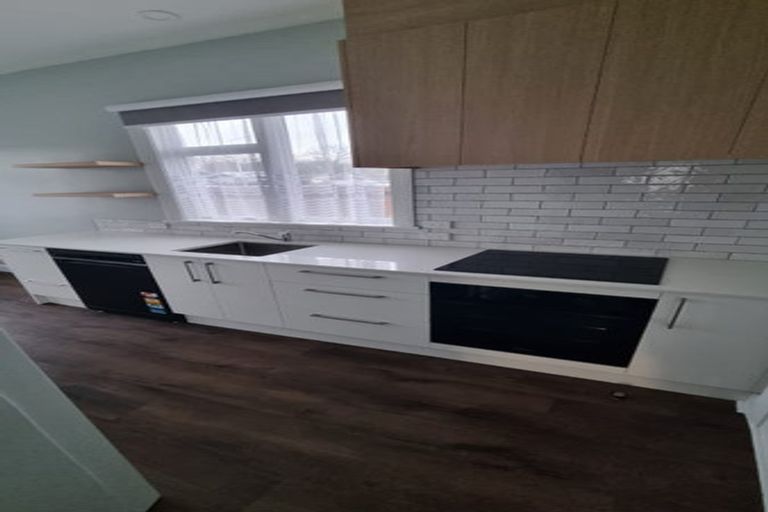 Photo of property in 1/126 Osborne Street, Waltham, Christchurch, 8011