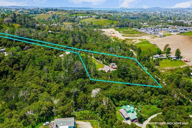 Photo of property in 17 Yelash Road, Massey, Auckland, 0614