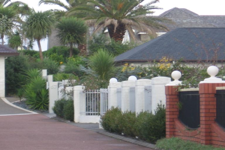 Photo of property in 65 Manor Park, Sunnyhills, Auckland, 2010