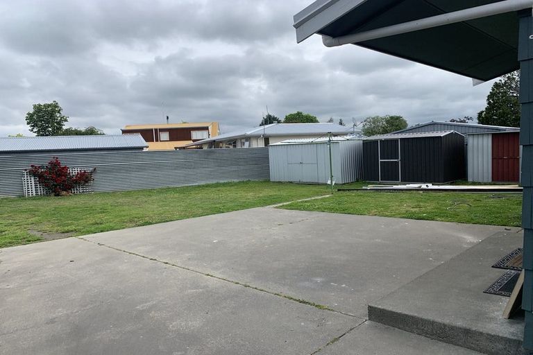 Photo of property in 2 Peary Place, Flaxmere, Hastings, 4120