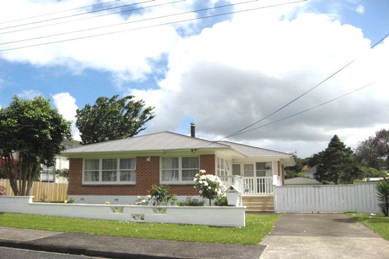 Photo of property in 23 Royston Street, Rosehill, Papakura, 2113