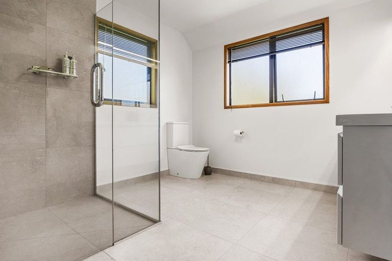 Photo of property in 215 Sparks Road, Hoon Hay, Christchurch, 8025