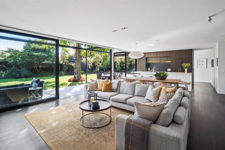 Photo of property in 24a Jacksons Road, Merivale, Christchurch, 8014