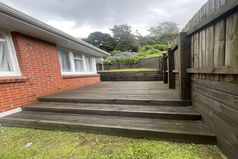 Photo of property in 22 Swansea Street, Cannons Creek, Porirua, 5024