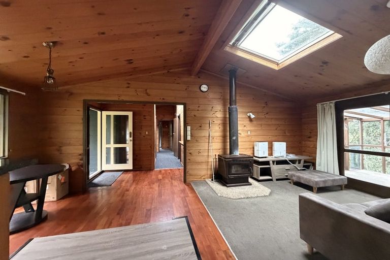 Photo of property in 55 Park Hill Road, Birkenhead, Auckland, 0626