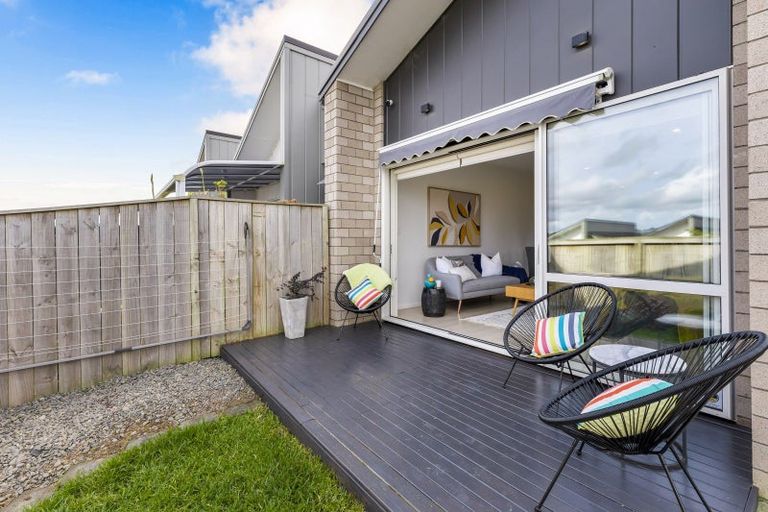 Photo of property in 129 Tarapuka Road, Westgate, Auckland, 0814