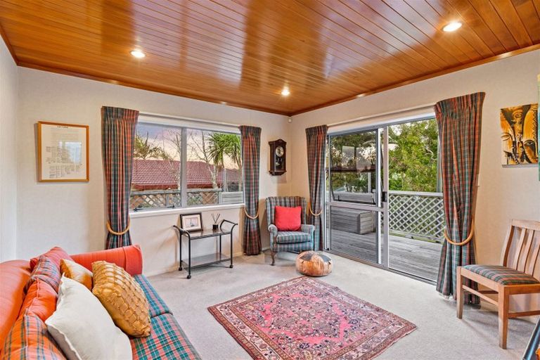 Photo of property in 31 Sturm Avenue, Massey, Auckland, 0614