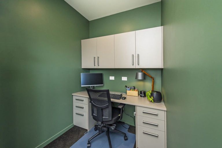 Photo of property in 1 Merlewood Road, Prebbleton, 7604