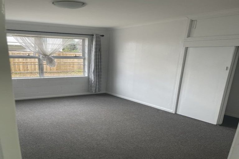 Photo of property in 2 Tennessee Avenue, Mangere East, Auckland, 2024