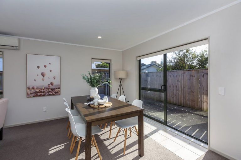 Photo of property in 64b Matatua Road, Raumati Beach, Paraparaumu, 5032