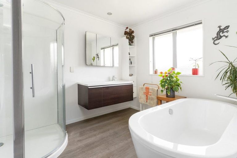 Photo of property in 66 Preston Avenue, West Melton, 7618