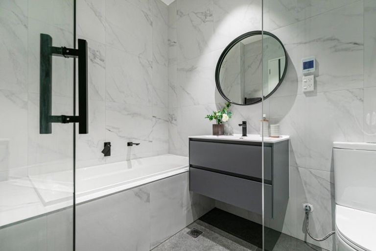 Photo of property in 167a East Coast Road, Castor Bay, Auckland, 0620