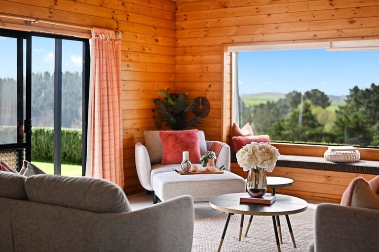 Photo of property in 2/155 Old Mountain Road, Karamu, Hamilton, 3285