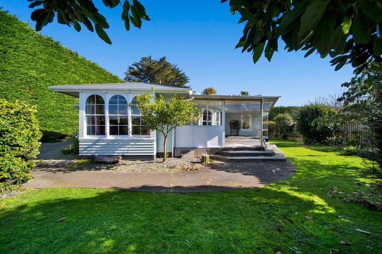 Photo of property in 62 Manawapou Road, Hawera, 4610