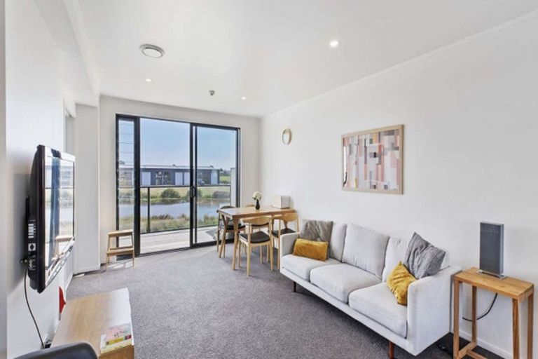 Photo of property in 22 Ashley Place, Papamoa Beach, Papamoa, 3118