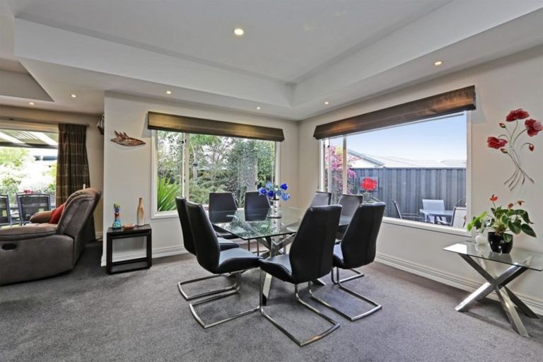 Photo of property in 5 Chenin Place, Greenmeadows, Napier, 4112