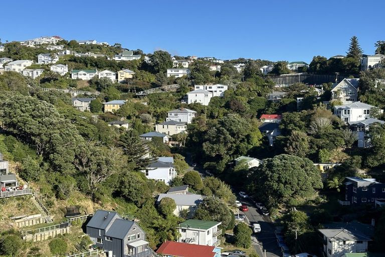 Photo of property in 5/20 Saint Michaels Crescent, Kelburn, Wellington, 6012