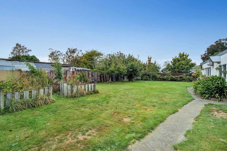 Photo of property in 22 Saint James Street, Southbridge, 7602