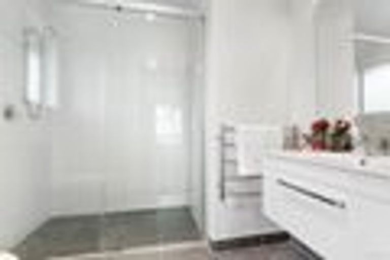 Photo of property in 96 Hillpark Drive, Pokeno, 2402