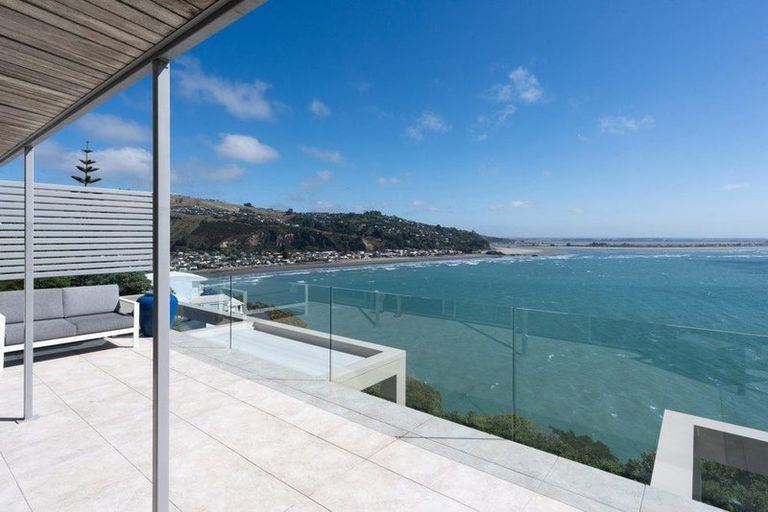 Photo of property in 18 Whitewash Head Road, Scarborough, Christchurch, 8081