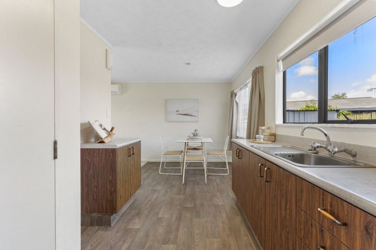 Photo of property in 21 Hilton Grove, Kelvin Grove, Palmerston North, 4414