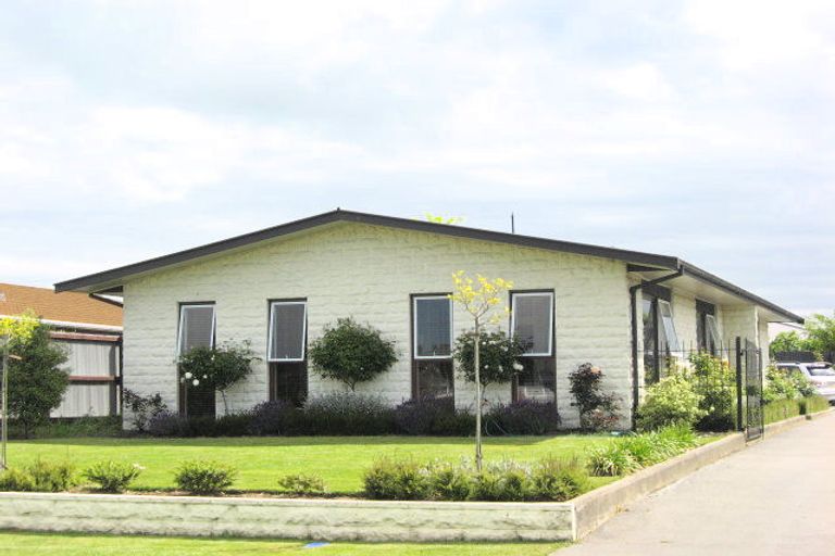 Photo of property in 5 Keldon Avenue, Rangiora, 7400